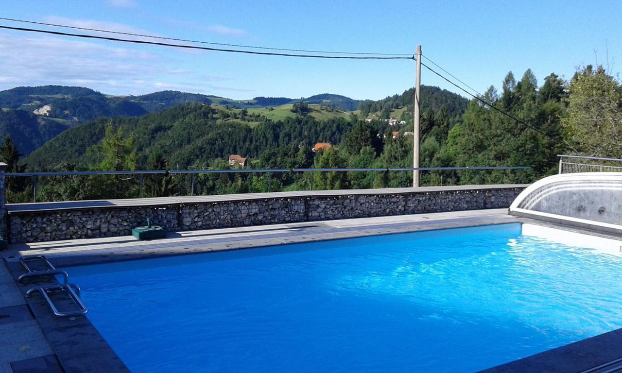 Apartments Za Grapo Церкно Экстерьер фото
